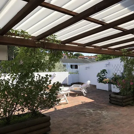 Condominio Sestante *